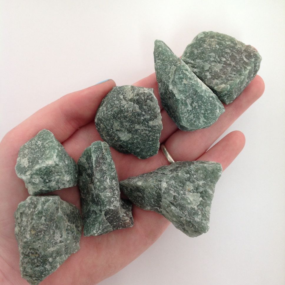 Rough - Green Aventurine - 10 pc (300gms) Rough - Green Aventurine - 10 pc (300gms)